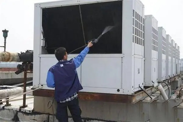 福建空调设备清洗的重要性以及正确的清洗方法